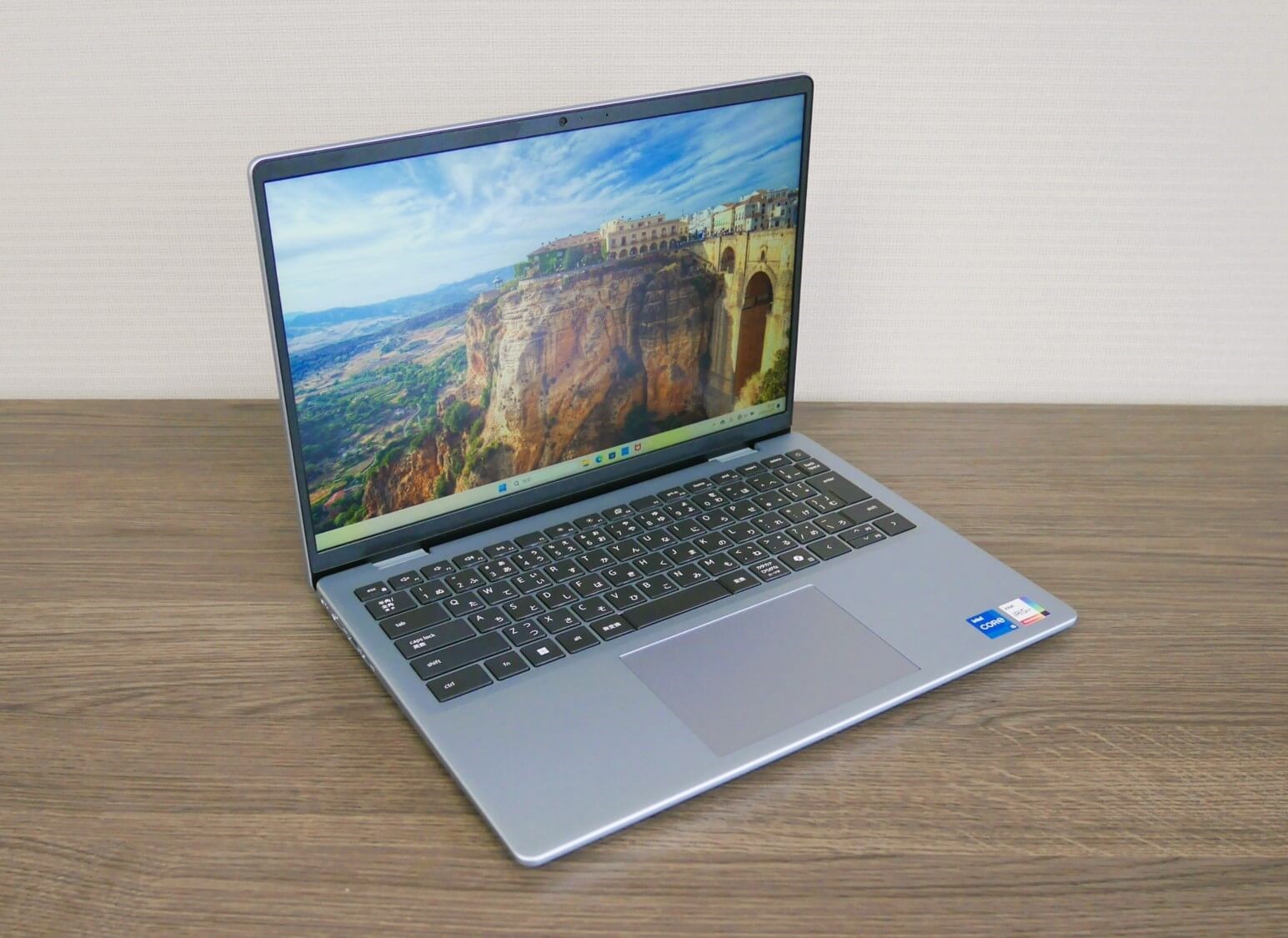 DELL Inspiron 14 5440_斜め