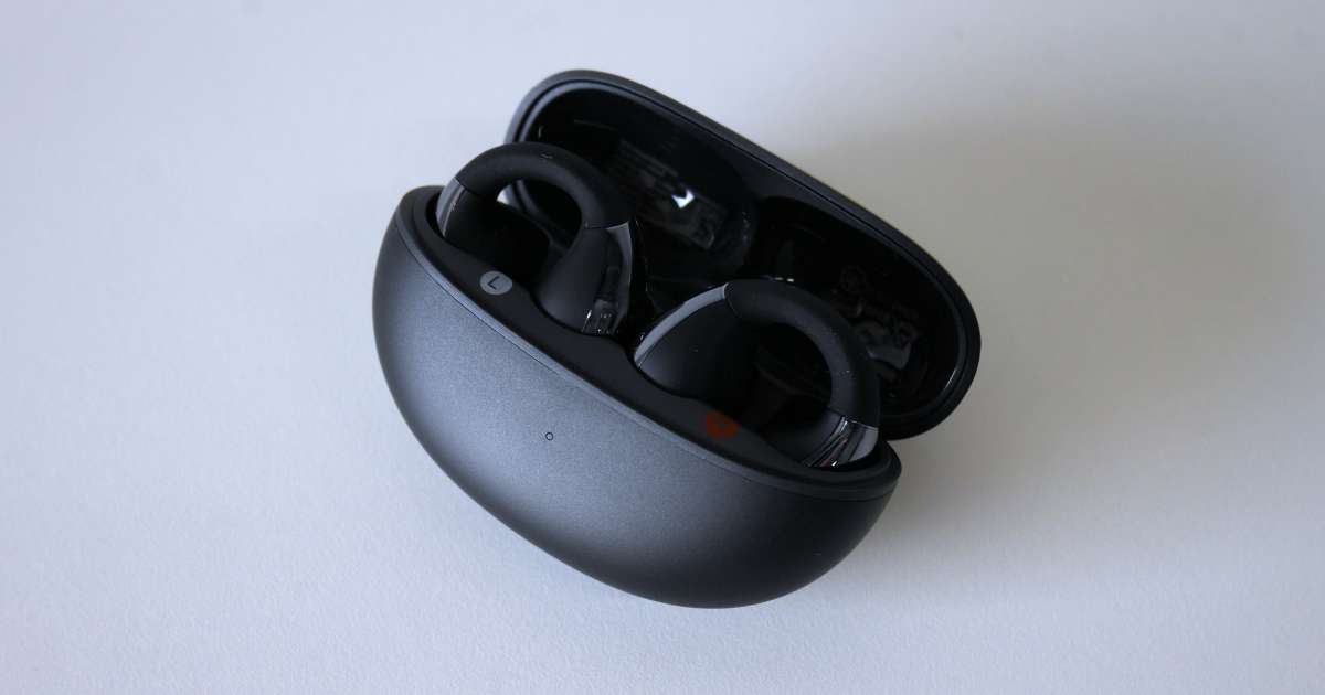QCY Crossky C30_開いている状態斜め