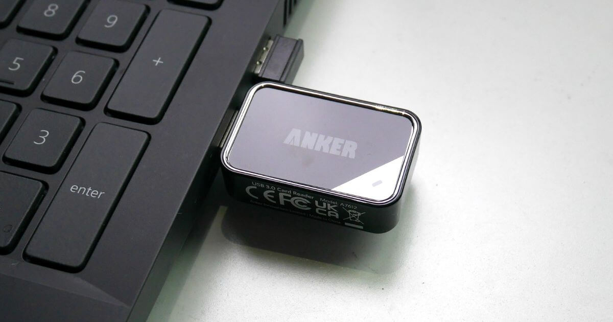 Anker SDカードリーダー