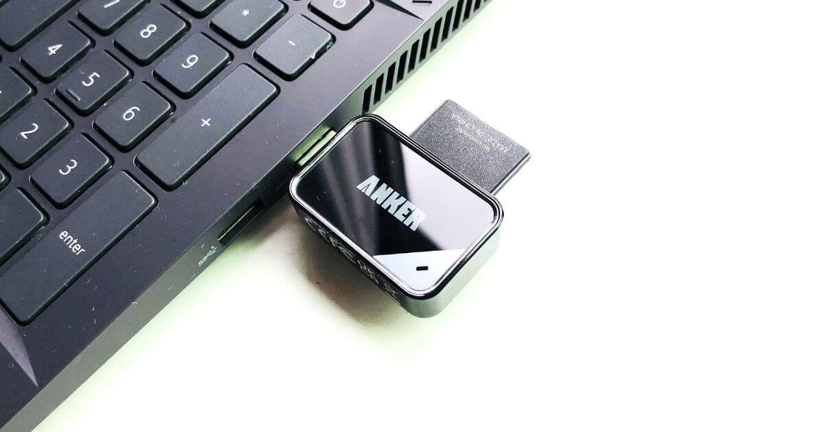 Anker SDカードリーダー差し込んでみた
