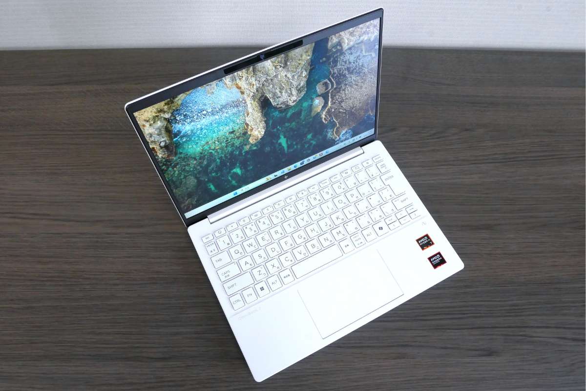 HP OmniBook 7 Aero 13-bg_上から