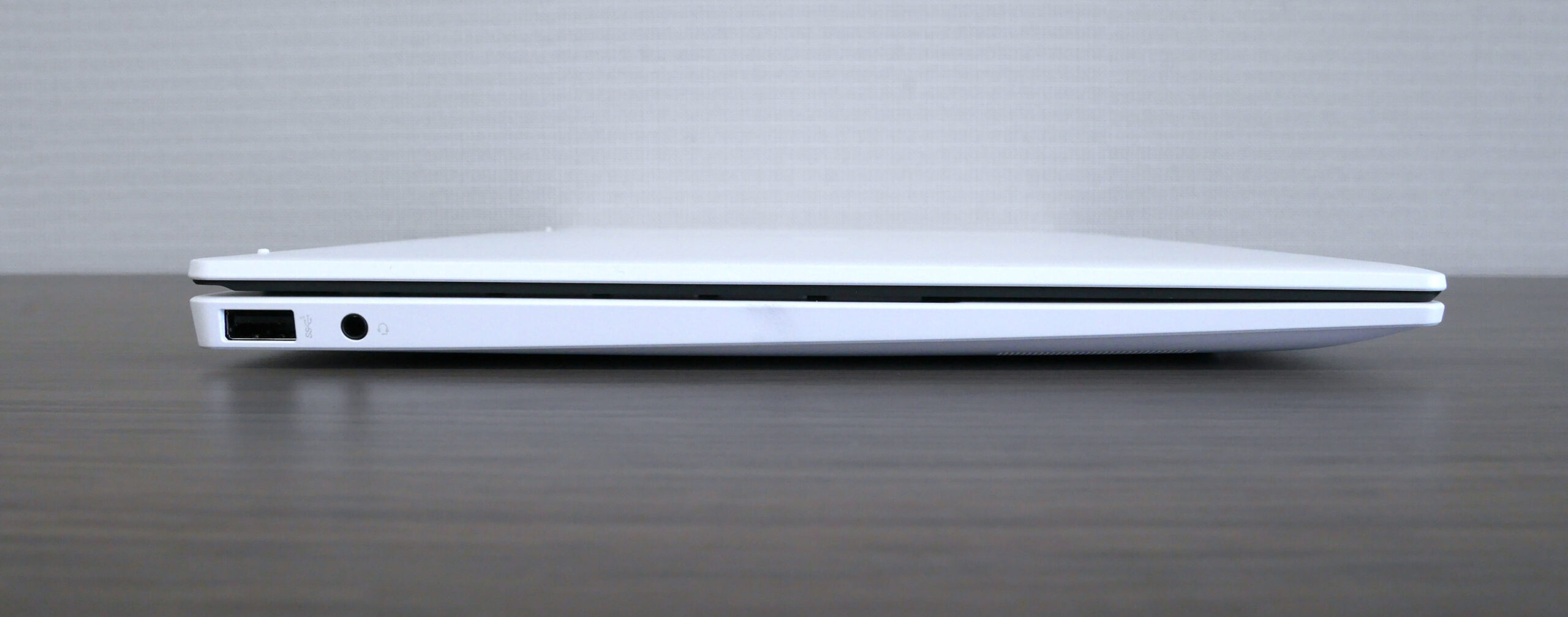 HP OmniBook 7 Aero 13-bg_左ポート