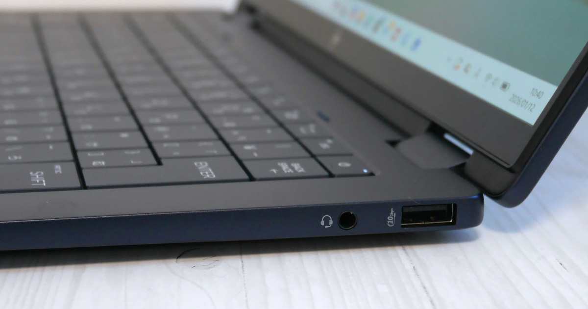 HP OmniBook Ultra Flip 14-fm_インターフェース右