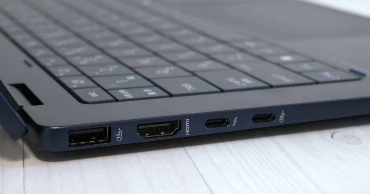 HP OmniBook Ultra Flip 14-fm_インターフェース左