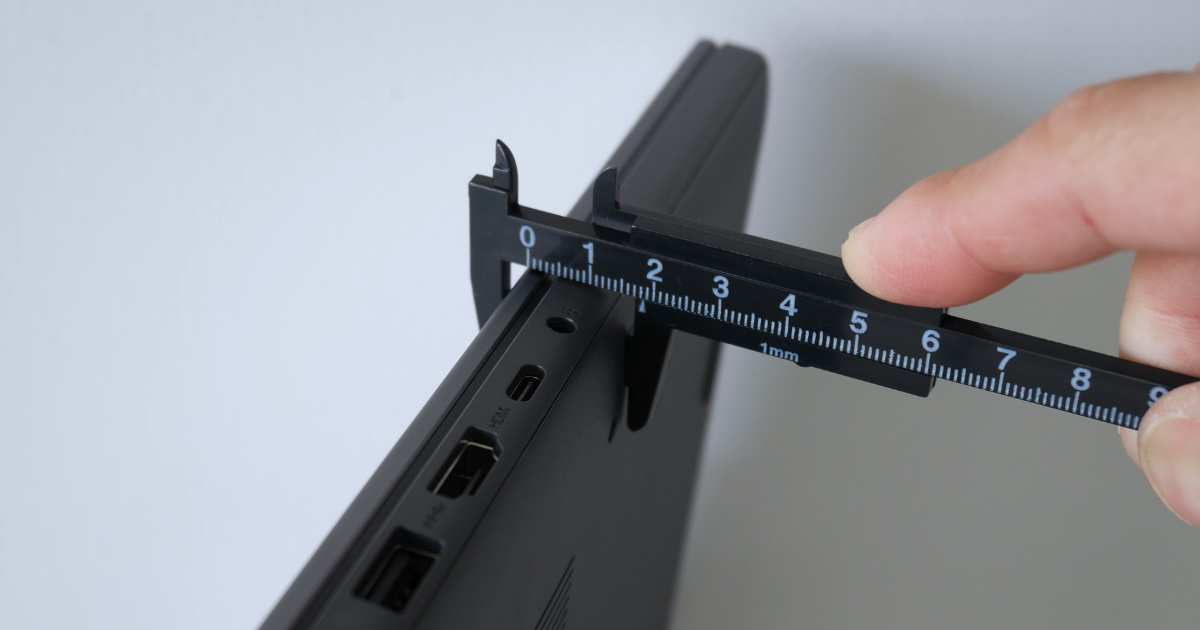 IdeaPad Slim 3 Gen 10_薄さ